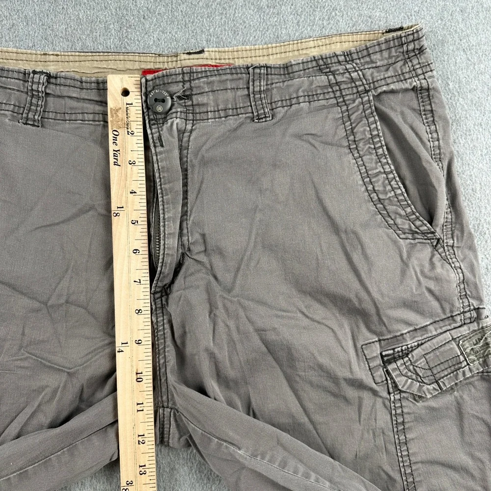 Unionbay Cargo Shorts Mens 36‎ Gray Messenger Flat Front Cotton Casual